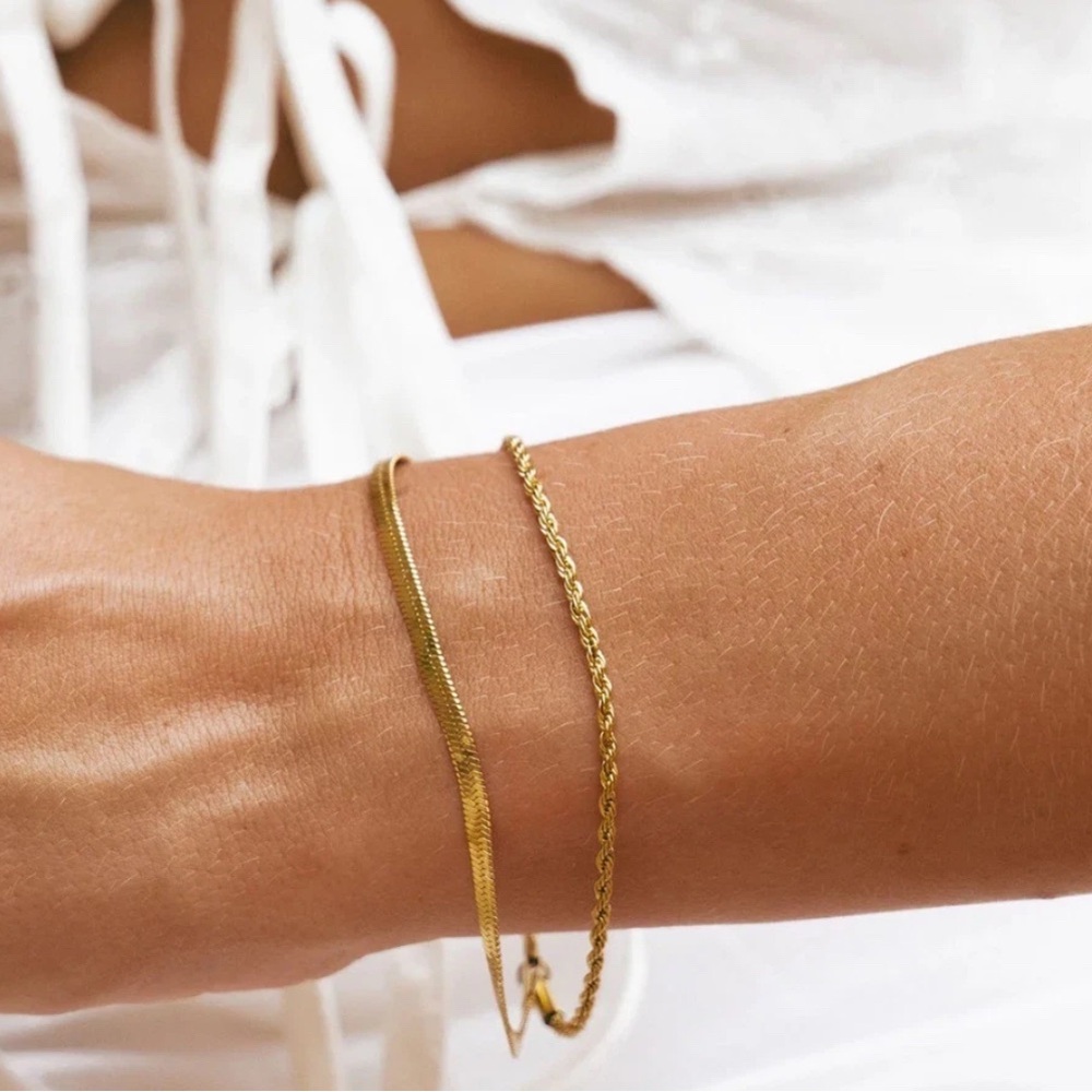 Atolea IOS Gold Layered Bracelet